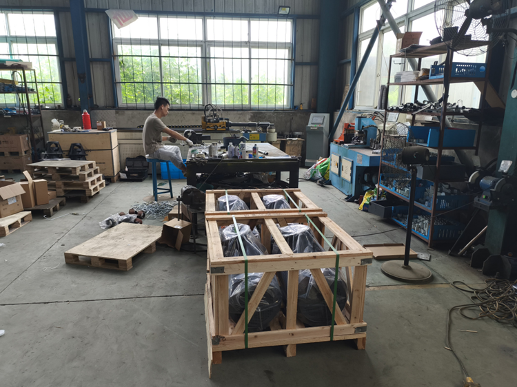 Permanent Magnet Variable Frequency Rotary-screw Air Compressor for Laser Cutting Machine
