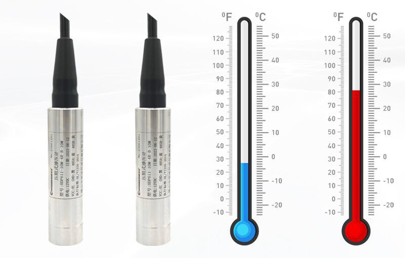 Submersible liquid level sensor