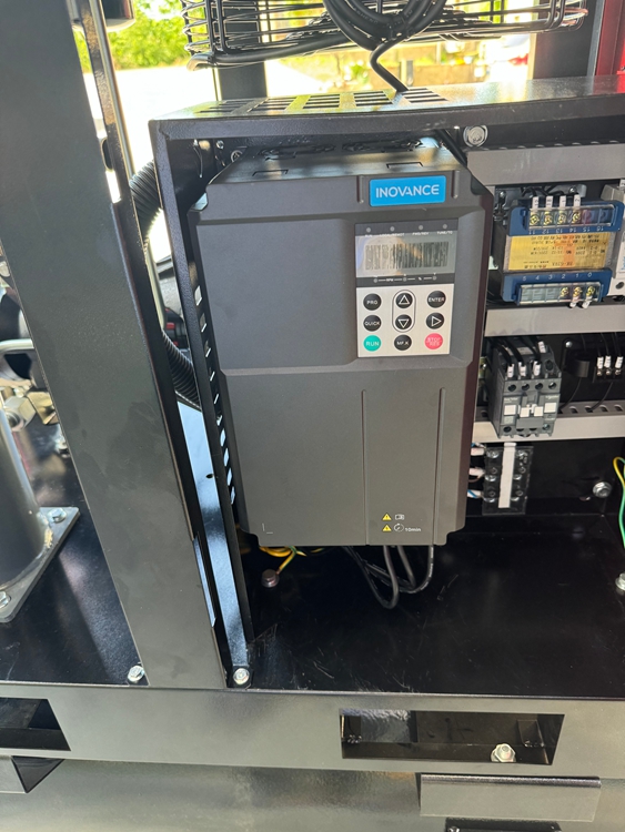 Permanent Magnet Variable Frequency Rotary-screw Air Compressor for Laser Cutting Machine